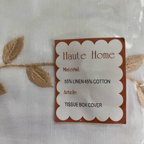 Tip towel and tissue box cover set - Picture 3 of 3